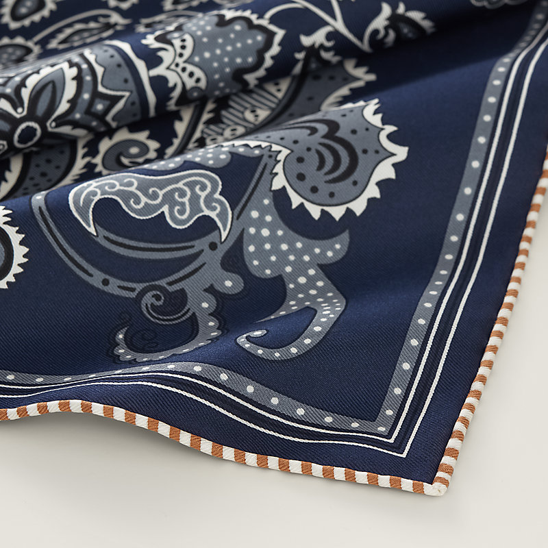 HERMES バンダナ ハンカチ H Enlumine bandana 55 - Blue | Hermès Mainland China